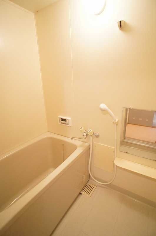 ��ʌ��z�J�s�{�{���R���ڂ̃}���V�����̃o�X