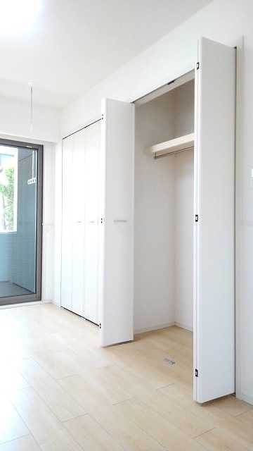 ��ʌ��������܎s��΋�厚��΂̃A�p�[�g�̎��[