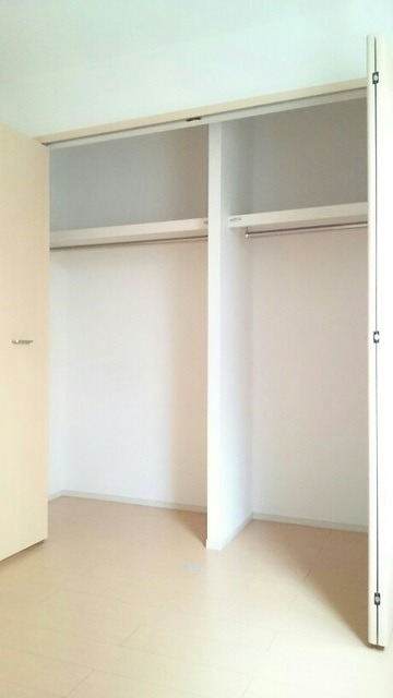 ��ʌ��������܎s��΋�厚��΂̃A�p�[�g�̎��[