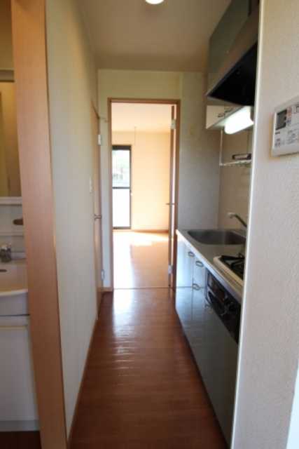 ��ʌ��������܎s�k�捡�H���̃A�p�[�g�̌���