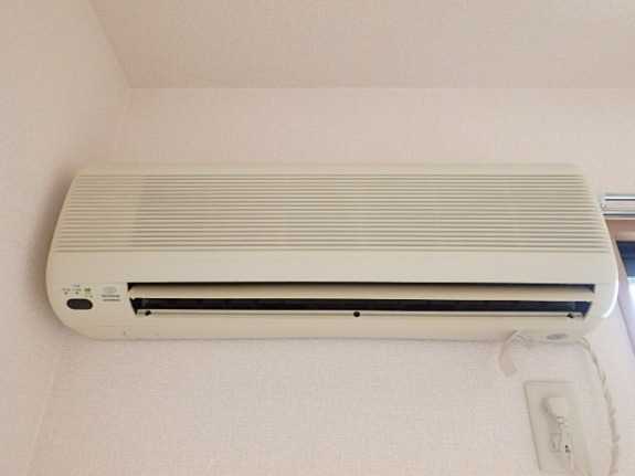 ��ʌ��������܎s�k�捡�H���̃A�p�[�g�̂��̑��ݔ�