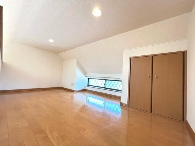 ��ʌ��z�J�s���R���ڂ̃A�p�[�g�̂��̑������E�X�y�[�X