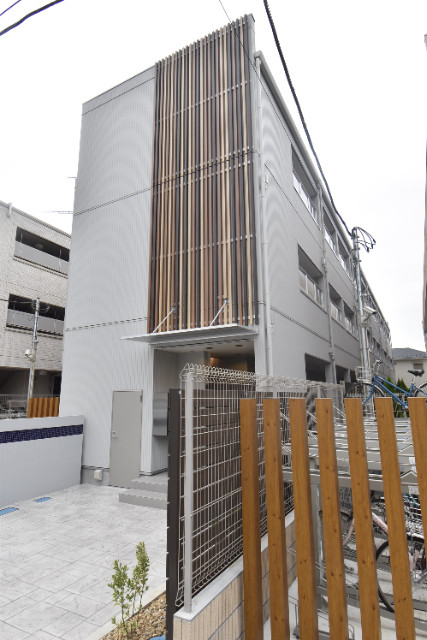 ��ʌ��������܎s��{��听���P���ڂ̃A�p�[�g�̌����O��