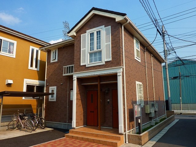 ��ʌ������s�������̃A�p�[�g�̌����O��