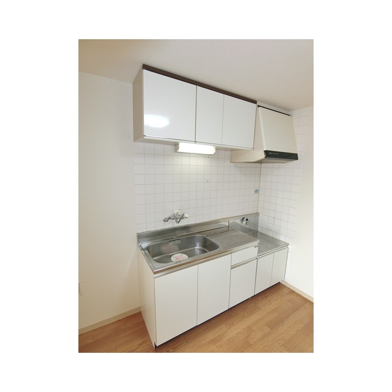 ��ʌ��@�c�s�@�c�P���ڂ̃}���V�����̃L�b�`��