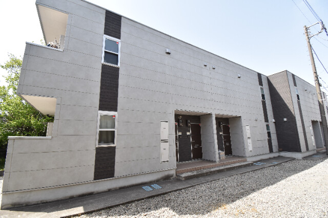 ��ʌ��������܎s�Y�a��̉ƂV���ڂ̃A�p�[�g�̌����O��