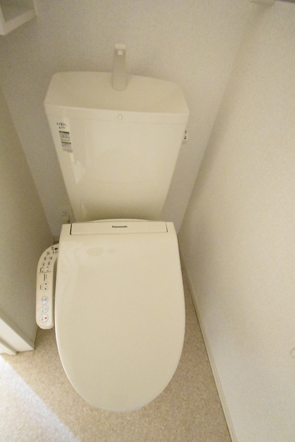 ��ʌ��������܎s�k�擌�听���Q���ڂ̃A�p�[�g�̃g�C��