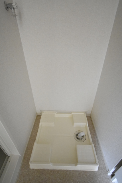 ��ʌ��������܎s�k�擌�听���Q���ڂ̃A�p�[�g�̂��̑������E�X�y�[�X