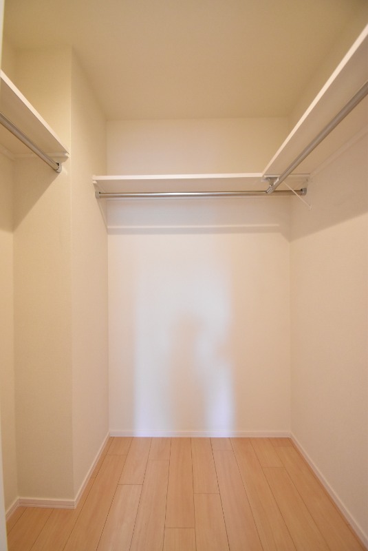 ��ʌ�����s�����P���ڂ̃}���V�����̎��[