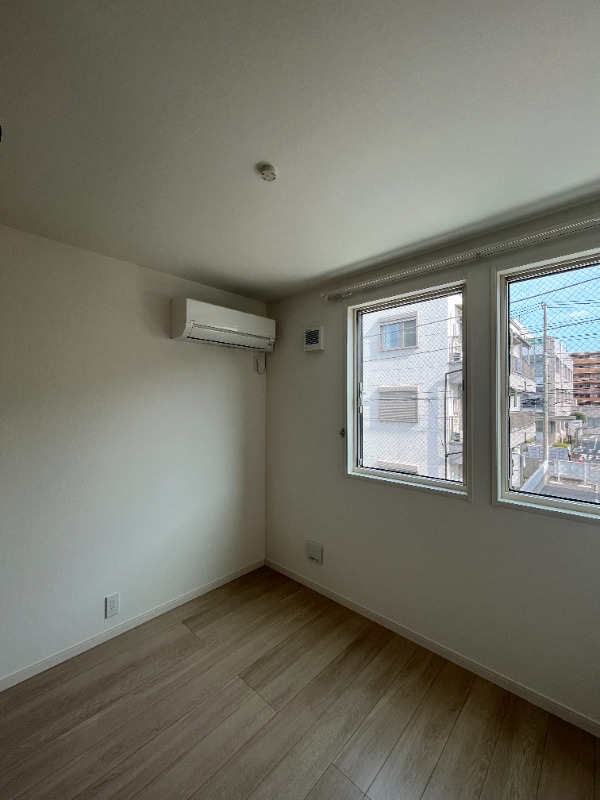 ��ʌ��������܎s��{��听���P���ڂ̃A�p�[�g�̂��̑������E�X�y�[�X