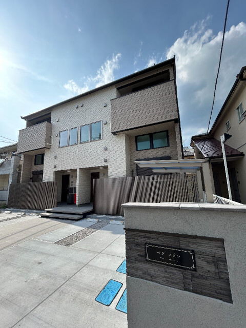 ��ʌ��������܎s��{��听���P���ڂ̃A�p�[�g�̎���