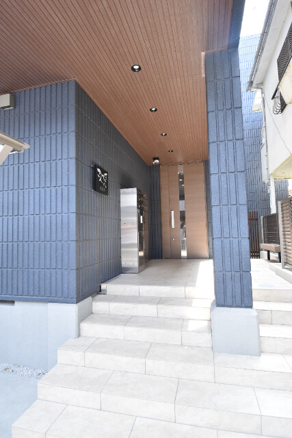 ��ʌ��������܎s��{��㏬���̃}���V�����̃G���g�����X