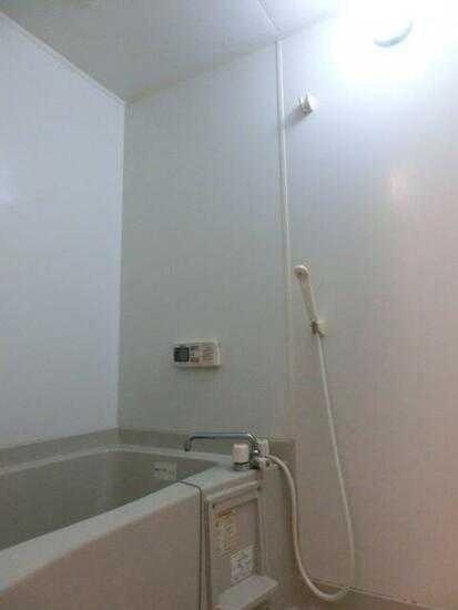 ��ʌ��������܎s�k��g�쒬�P���ڂ̃A�p�[�g�̃o�X