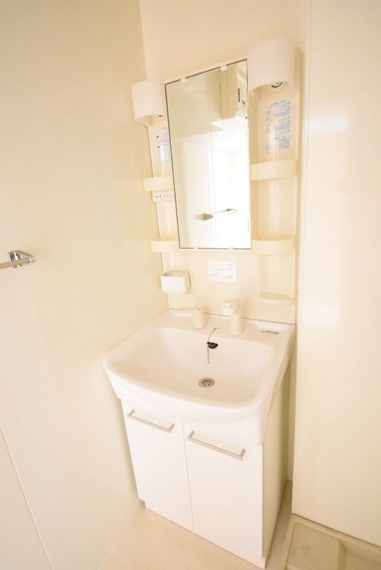 ��ʌ��������܎s�k��g�쒬�P���ڂ̃A�p�[�g�̐��ʏ�