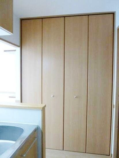 ��ʌ��z�J�s���z�J�T���ڂ̃A�p�[�g�̎��[