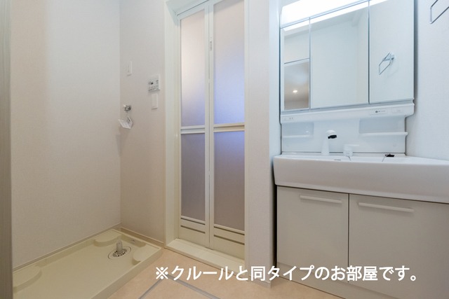 ��ʌ��������܎s������x�蒬�̃A�p�[�g�̐��ʏ�