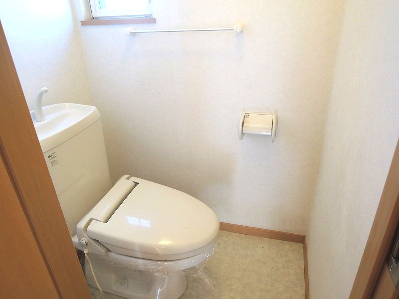 ��ʌ��k�����S�ɓޒ������j�T���ڂ̃A�p�[�g�̃g�C��