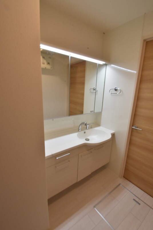 ��ʌ��������܎s������{�����V���ڂ̃A�p�[�g�̐��ʏ�