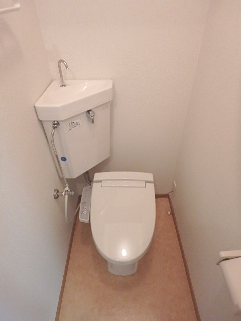 ��ʌ��������܎s��{��k�ܒ��P���ڂ̃}���V�����̃g�C��