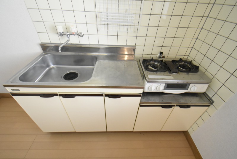 ��ʌ��������܎s�����擌��{�U���ڂ̃A�p�[�g�̃L�b�`��