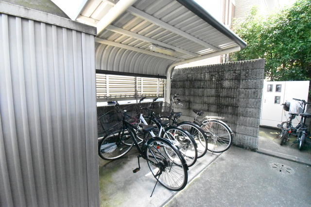 ��ʌ��������܎s�k��������Q���ڂ̃A�p�[�g�̂��̑�