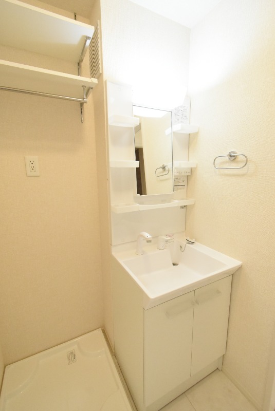 ��ʌ��������܎s����厚�y���̃A�p�[�g�̐��ʏ�