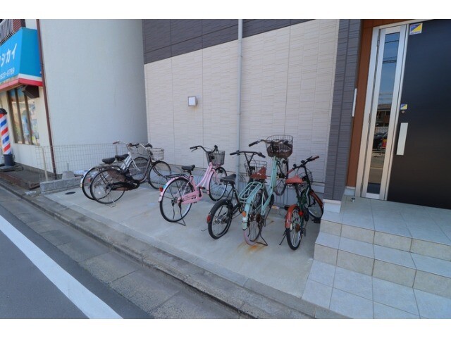 ��ʌ��������܎s����厚�y���̃A�p�[�g�̂��̑�