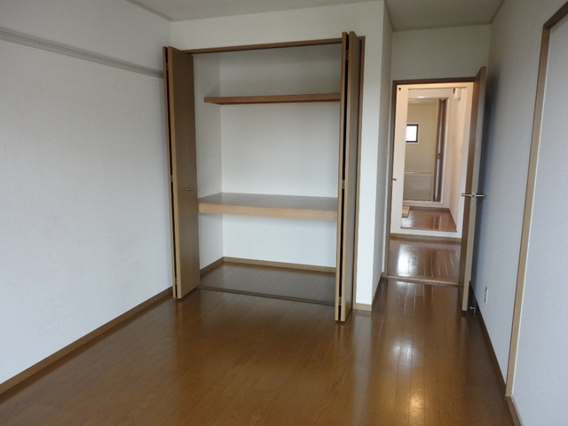 ��ʌ��������܎s�k����i���Q���ڂ̃A�p�[�g�̂��̑�