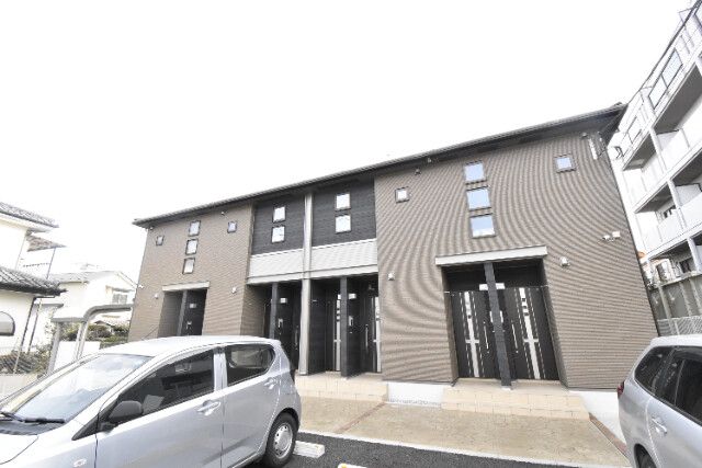 ��ʌ��������܎s�k��{�����S����61-6�̃A�p�[�g�̌����O��