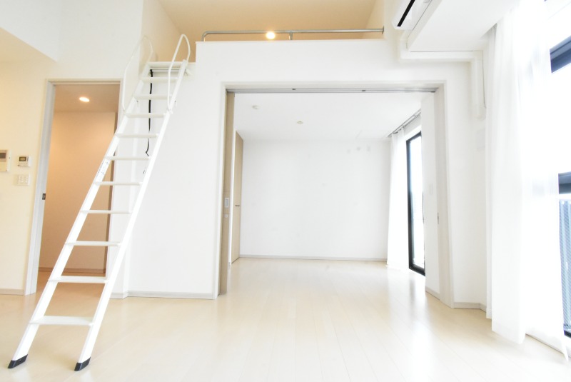 ��ʌ��������܎s��{�撇���R���ڂ̃}���V�����̂��̑������E�X�y�[�X