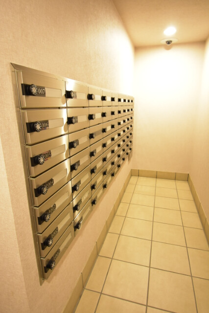 ��ʌ��������܎s��{�撇���R���ڂ̃}���V�����̂��̑�