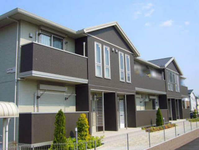 ��ʌ��k�����S�ɓޒ��厚�����̃A�p�[�g�̌����O��