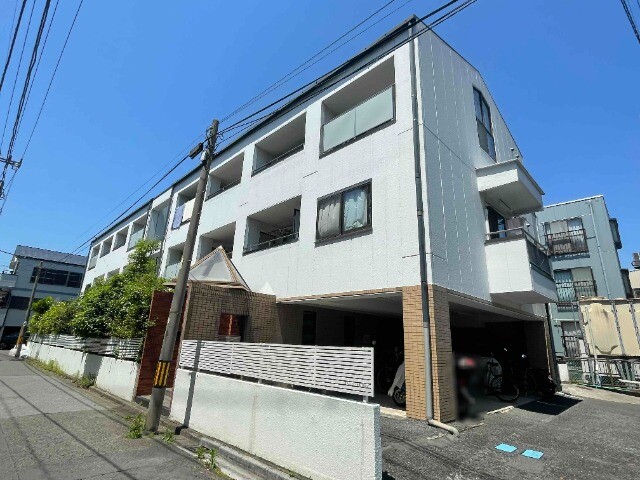 ��ʌ�����s������S���ڂ̃}���V�����̌����O��