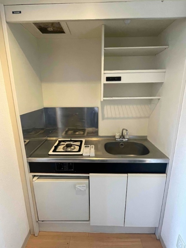 ��ʌ�����s������S���ڂ̃}���V�����̃L�b�`��