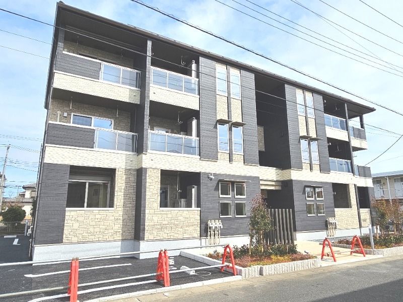 ��ʌ��k�����S�ɓޒ����h��S���ڂ̃A�p�[�g�̌����O��