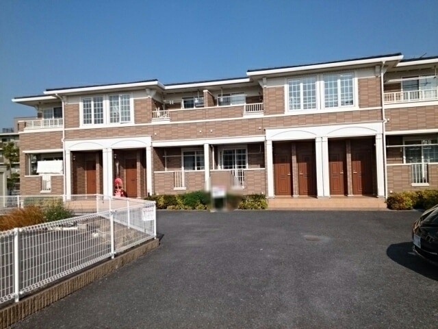 ��ʌ��������܎s����厚�_�c�̃A�p�[�g�̌����O��