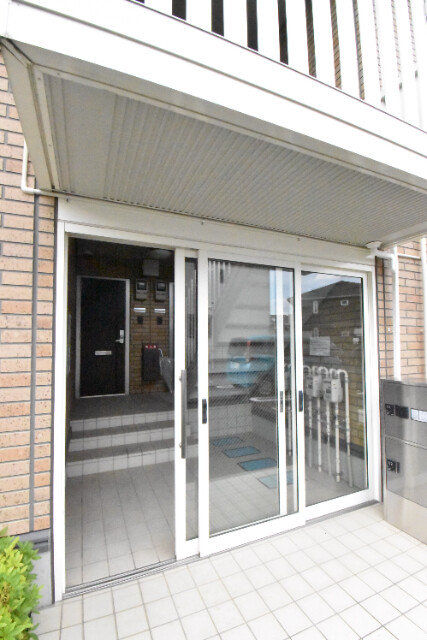 ��ʌ��z�J�s���������P���ڂ̃A�p�[�g�̃G���g�����X