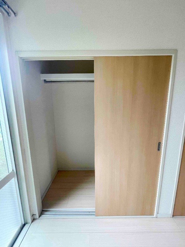 ��ʌ���z�s�厚�I��̃A�p�[�g�̎��[