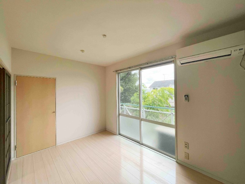 ��ʌ���z�s�厚�I��̃A�p�[�g�̂��̑�