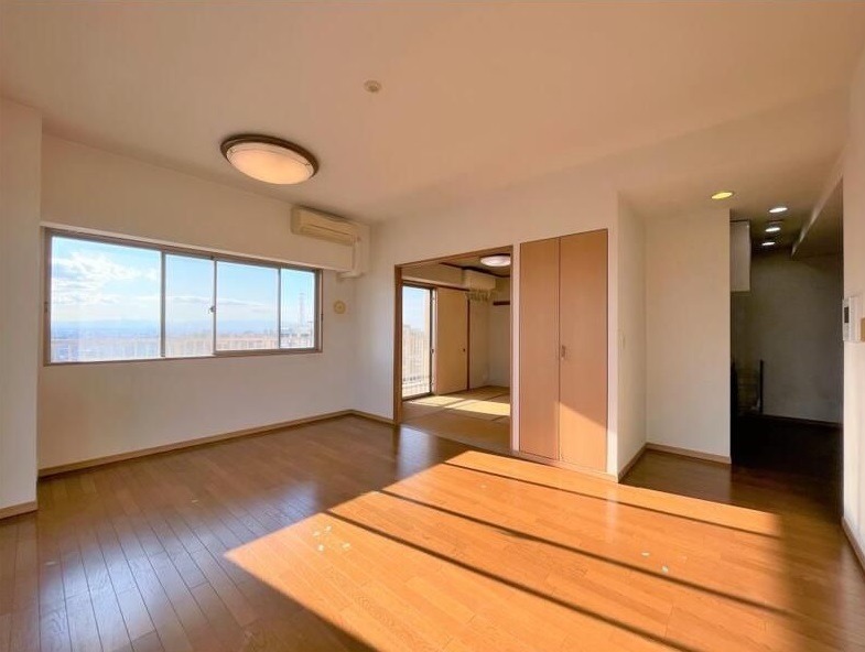 ��ʌ��������܎s�Y�a��k�Y�a�P���ڂ̃}���V�����̂��̑������E�X�y�[�X