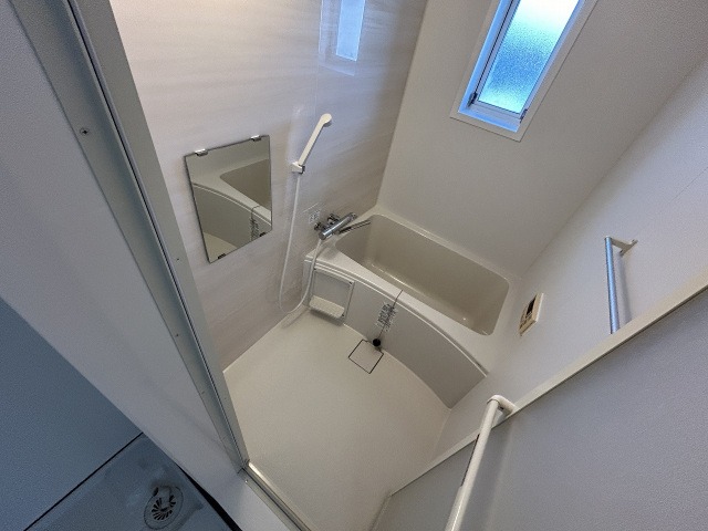 ��ʌ��������܎s����厚�w��̃A�p�[�g�̃o�X