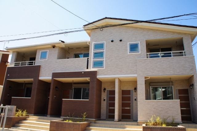 ��ʌ��������܎s�k����i���Q���ڂ̃A�p�[�g�̌����O��