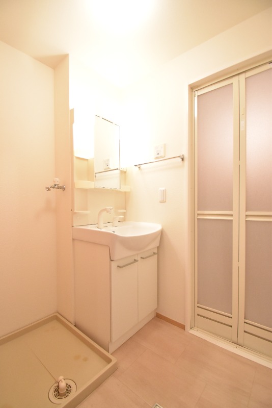 ��ʌ��z�J�s���������P���ڂ̃A�p�[�g�̐��ʏ�