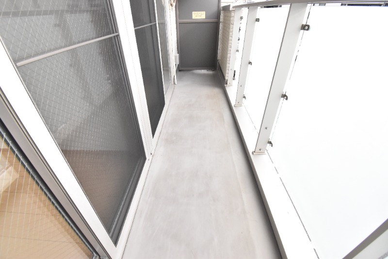 ��ʌ��z�J�s���������P���ڂ̃A�p�[�g�̃o���R�j�[