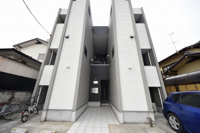 ��ʌ��������܎s�k��g�쒬�P���ڂ̃A�p�[�g�̌����O��