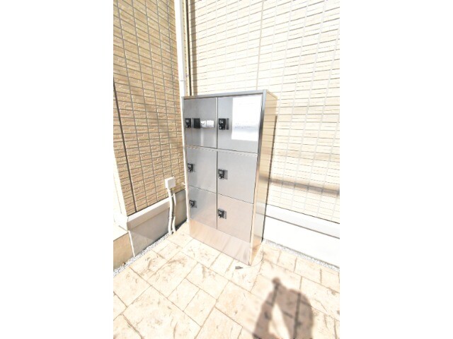 ��ʌ��z�J�s���������Q���ڂ̃A�p�[�g�̂��̑�