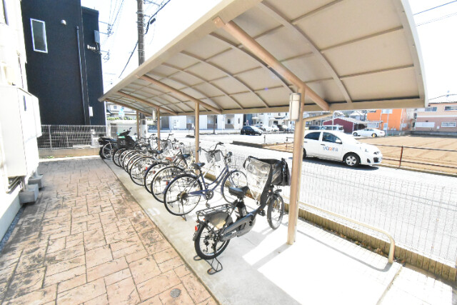 ��ʌ��z�J�s���������Q���ڂ̃A�p�[�g�̂��̑�