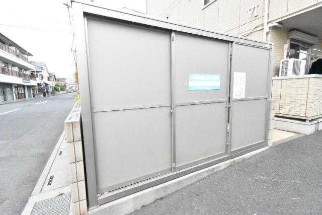 ��ʌ��z�J�s���������Q���ڂ̃A�p�[�g�̂��̑�