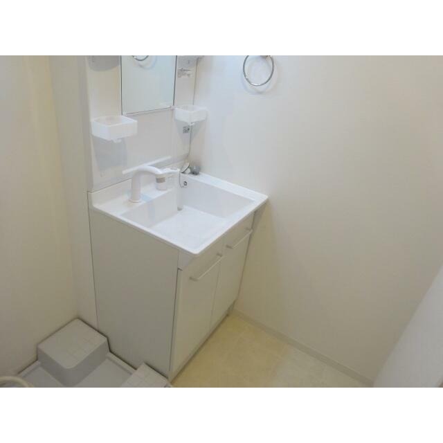 ��ʌ��������܎s�k��g�쒬�P���ڂ̃A�p�[�g�̐��ʏ�