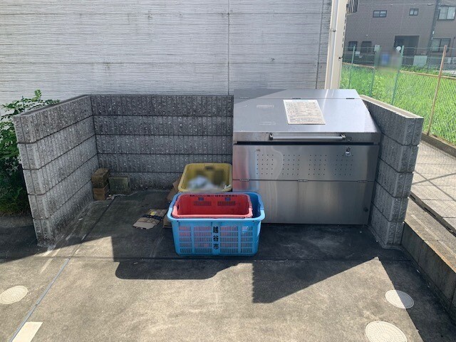 ��ʌ��z�J�s�ԎR���R���ڂ̃A�p�[�g�̂��̑�